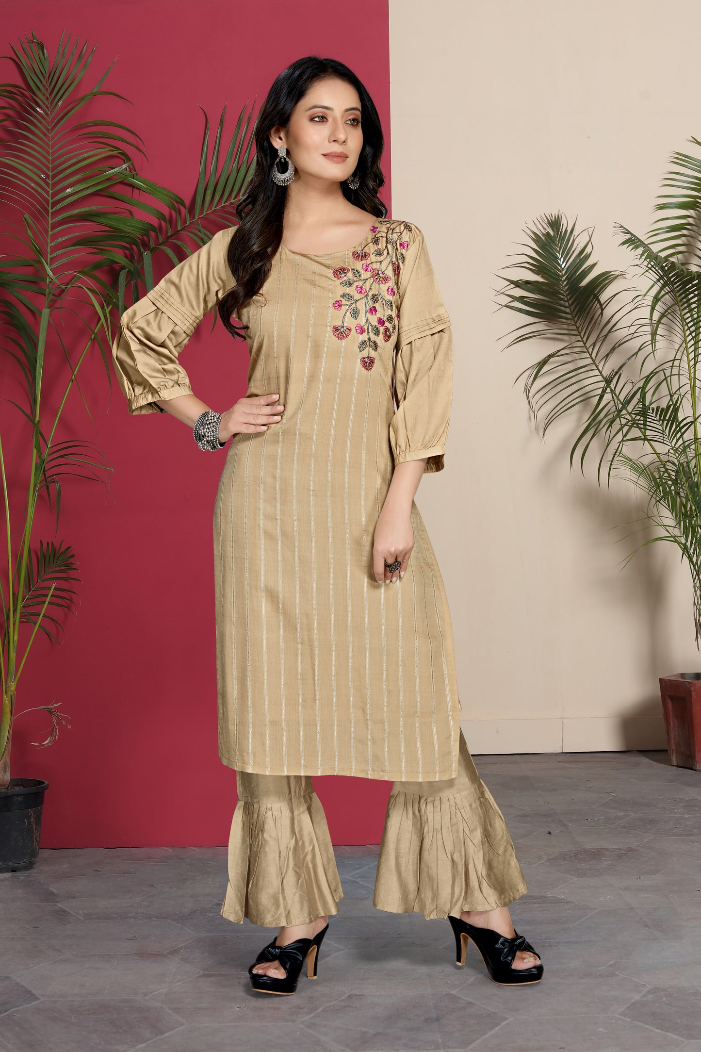 Women's Fabric Silk Embroidery Kurta Set Printed Heavy Kurti with Pants and